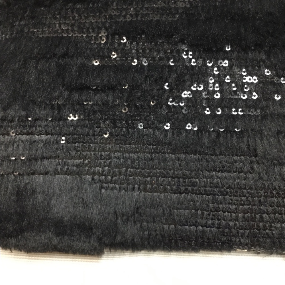Darling Black Wristlet by Stephanie Johnson - Picture 3 of 6